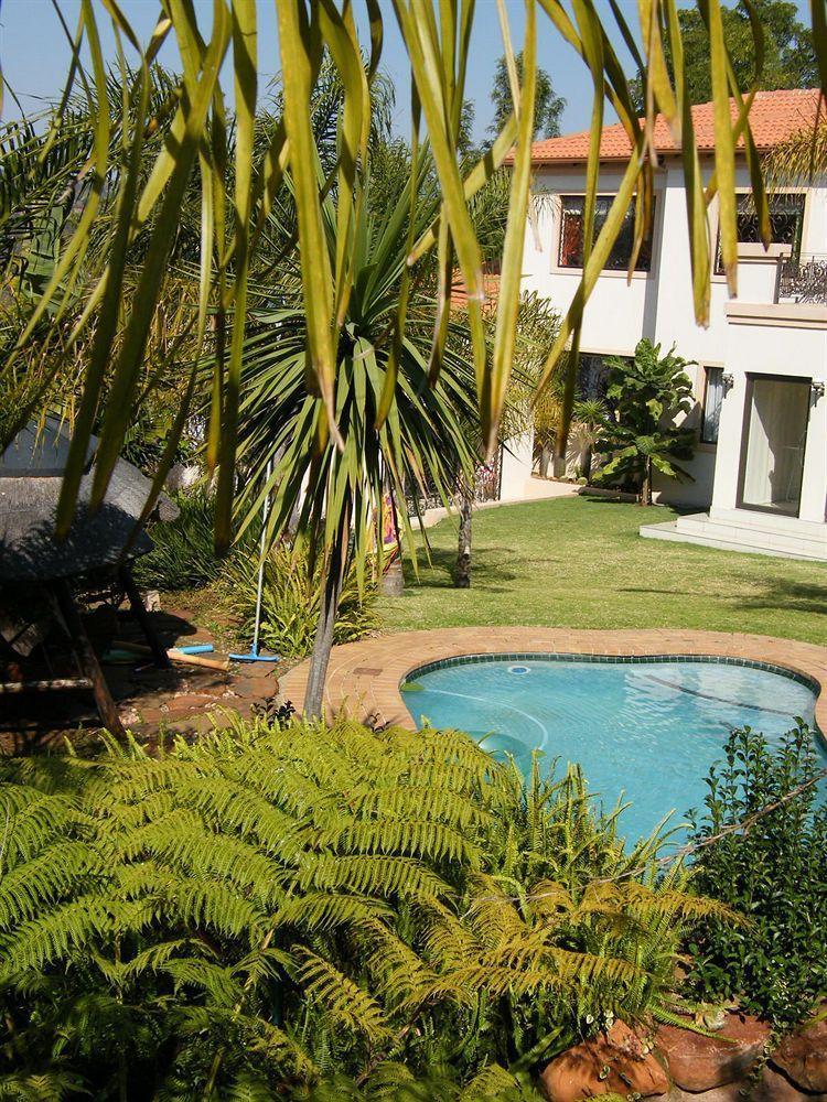Littlefield Luxury Suite Johannesburg Exteriör bild